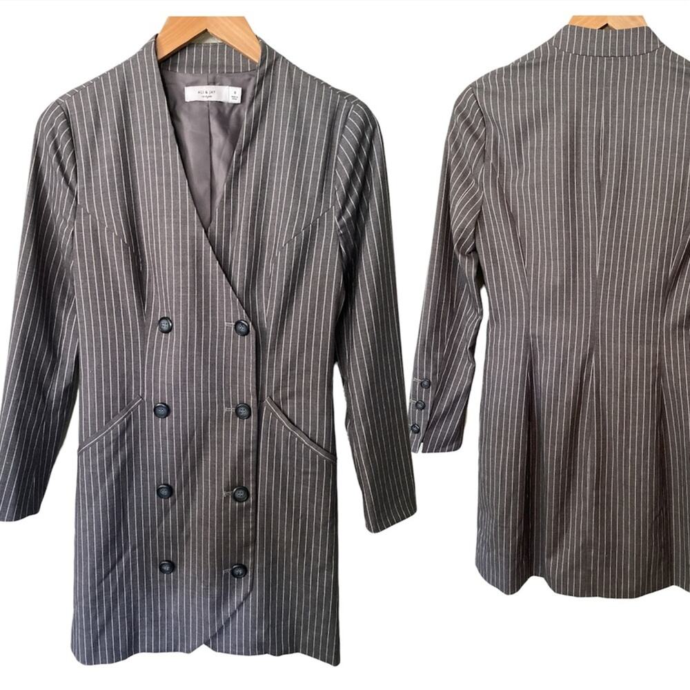 Ali & Jay Pinstriped Longline Blazer Career Office Corpcore Preppy